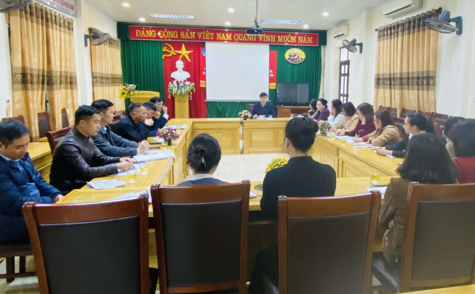 Chi cục Dân số - Kế hoạch hóa gia đình tỉnh họp giao ban  Đánh giá công tác dân số năm 2024  và triển khai kế hoạch quý I năm 2025 toàn tỉnh.